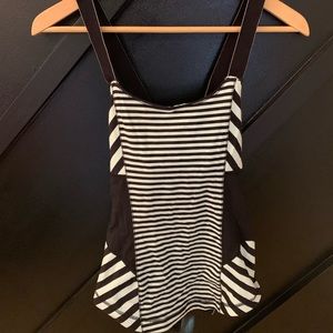 Lululemon workout tank